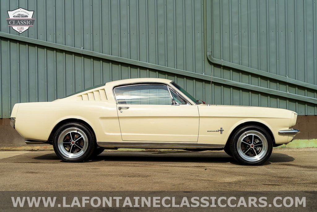 1965 Ford Mustang Base
