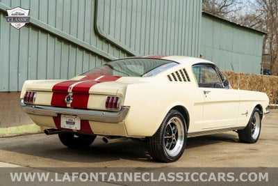 1965 Ford Mustang Base