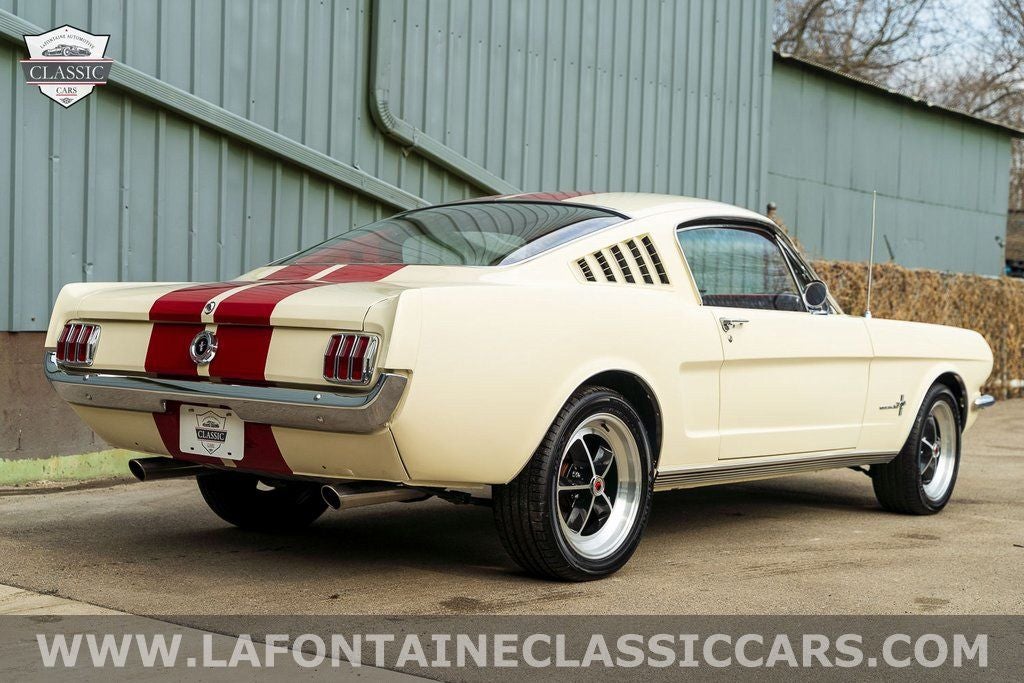 1965 Ford Mustang Base