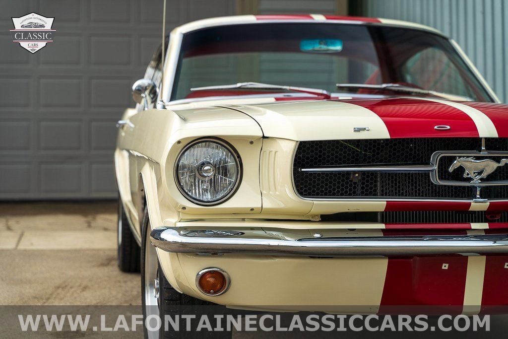1965 Ford Mustang Base