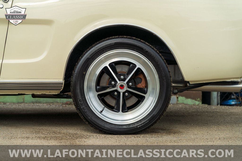 1965 Ford Mustang Base