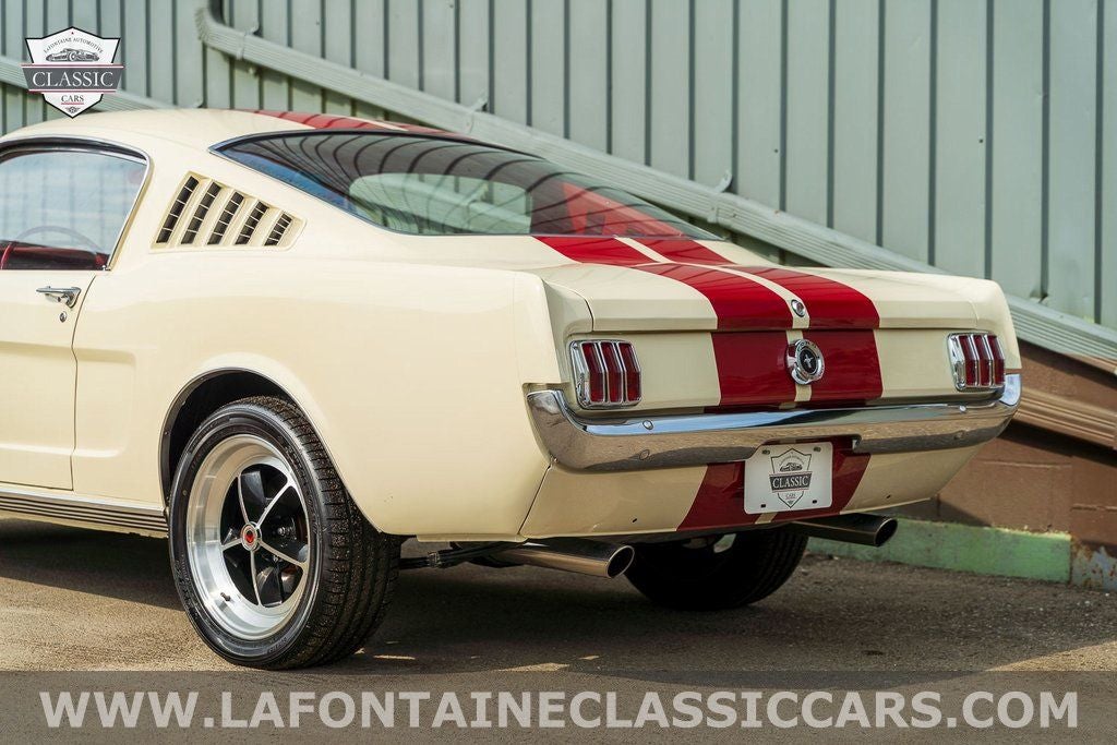 1965 Ford Mustang Base