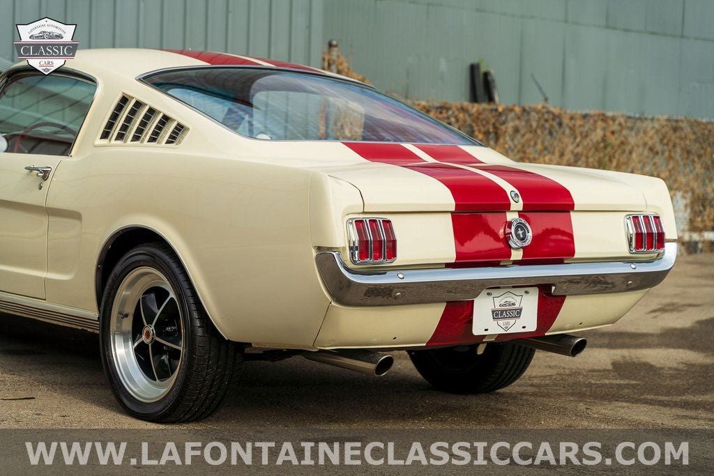 1965 Ford Mustang Base