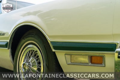 1976 Ford Thunderbird Base