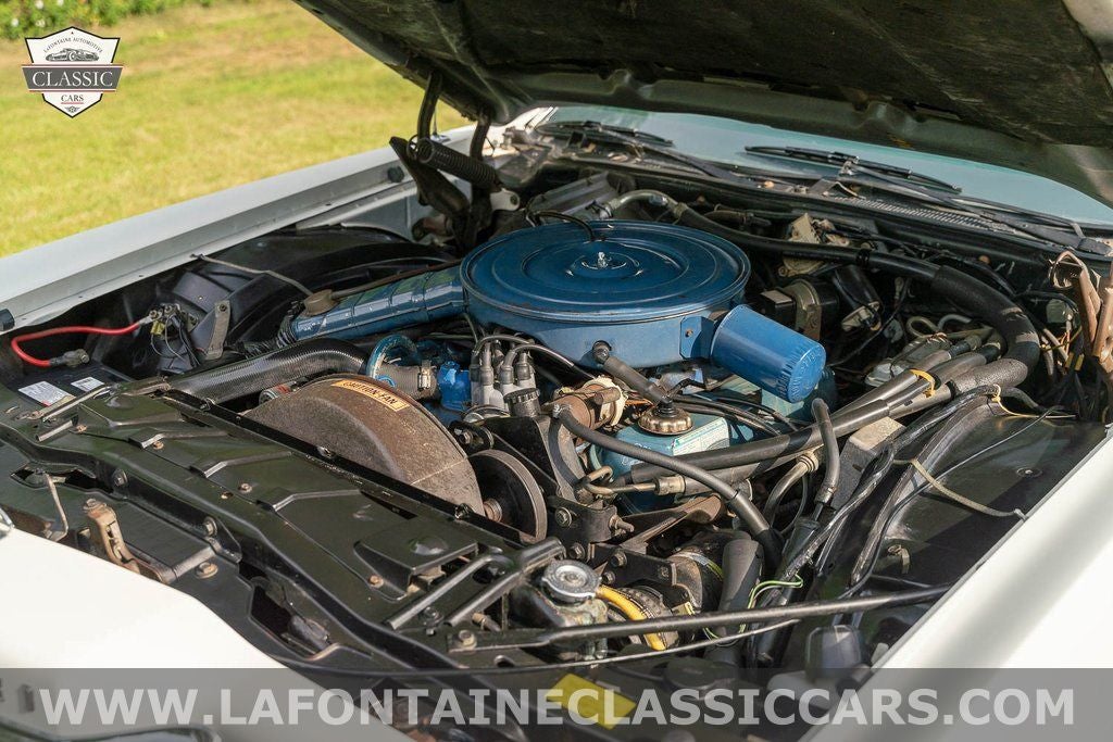 1976 Ford Thunderbird Base