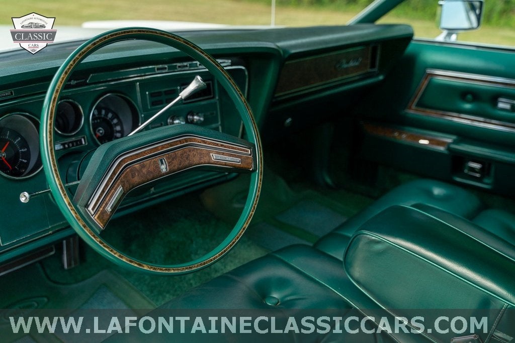 1976 Ford Thunderbird Base