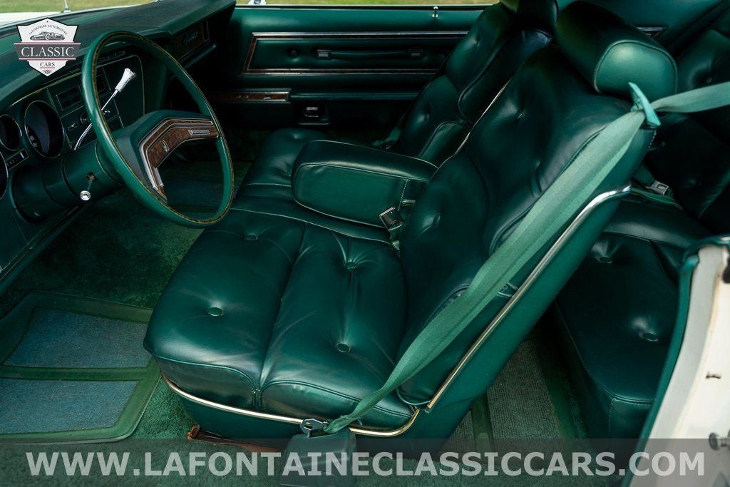 1976 Ford Thunderbird Base