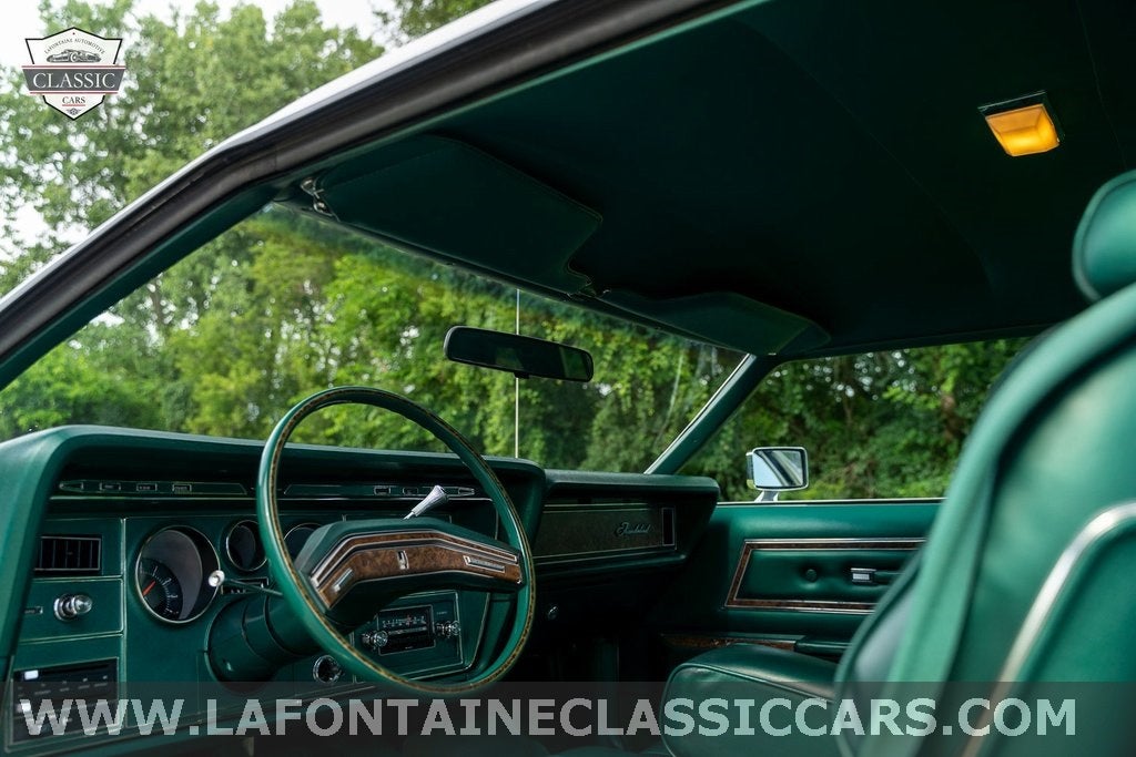 1976 Ford Thunderbird Base