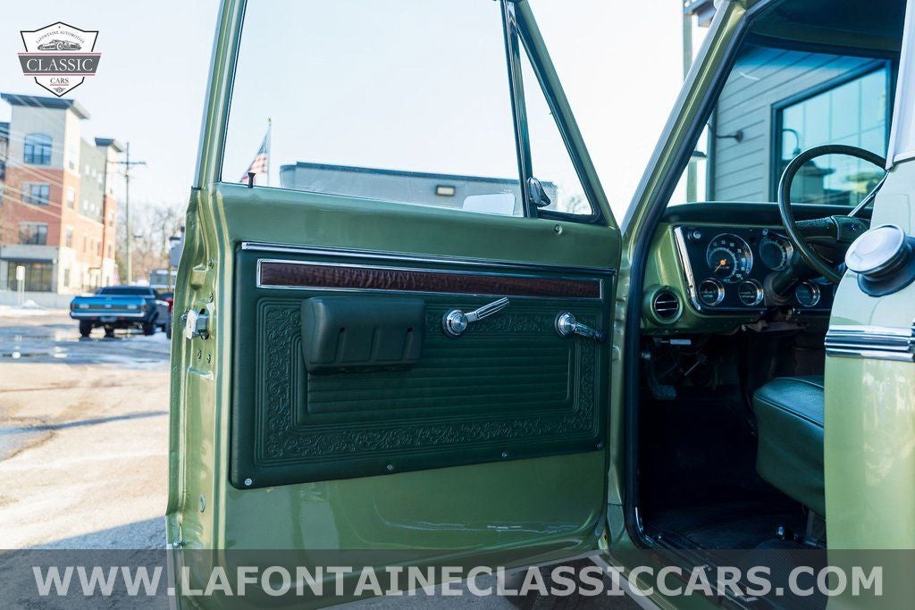 1970 Chevrolet C/K 10 Base