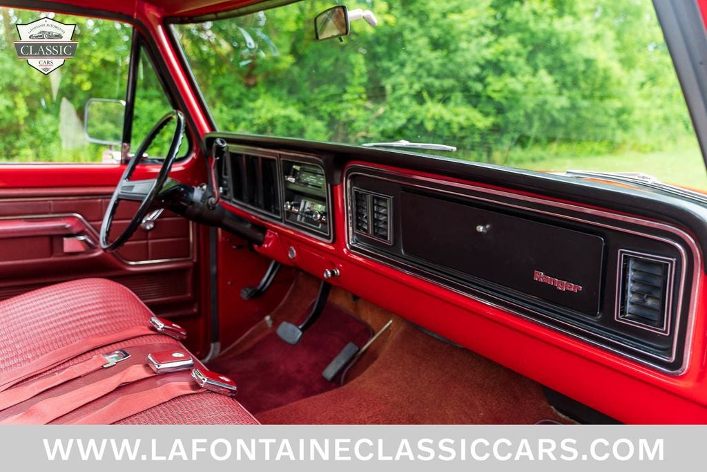 1975 Ford F100 Base