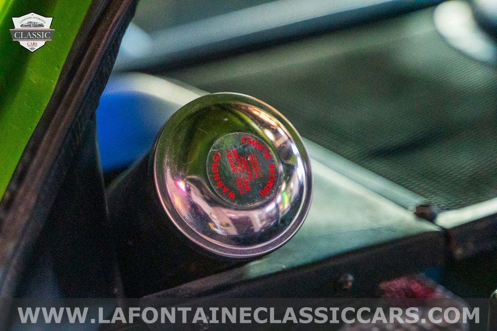 1972 DeTomaso Pantera Base
