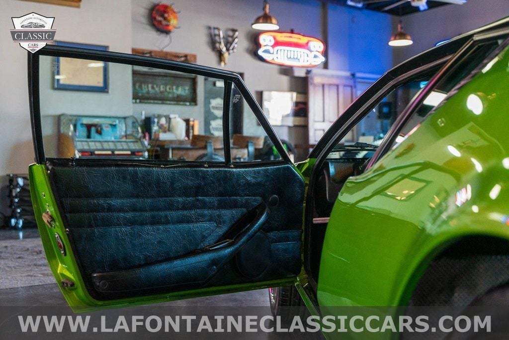 1972 DeTomaso Pantera Base