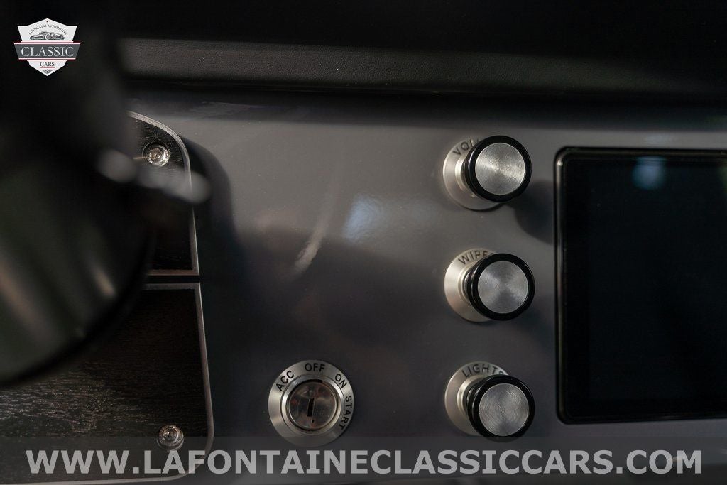 1972 Ford Bronco Trail Edition