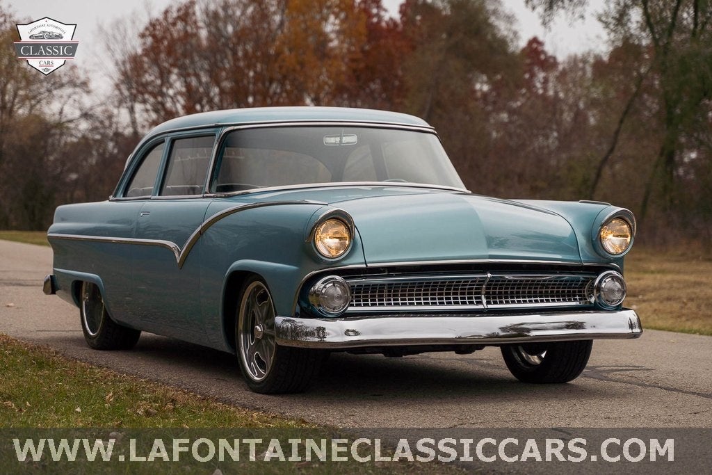 1955 Ford Fairlane Base