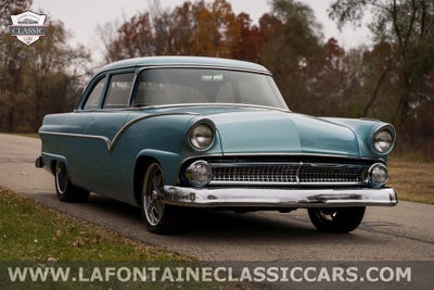 1955 Ford Fairlane Base