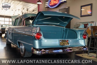 1955 Ford Fairlane Base
