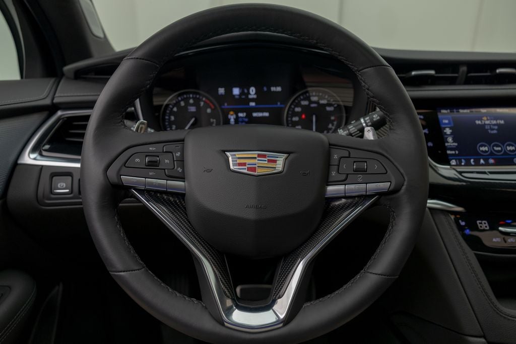 2025 Cadillac XT6 Sport