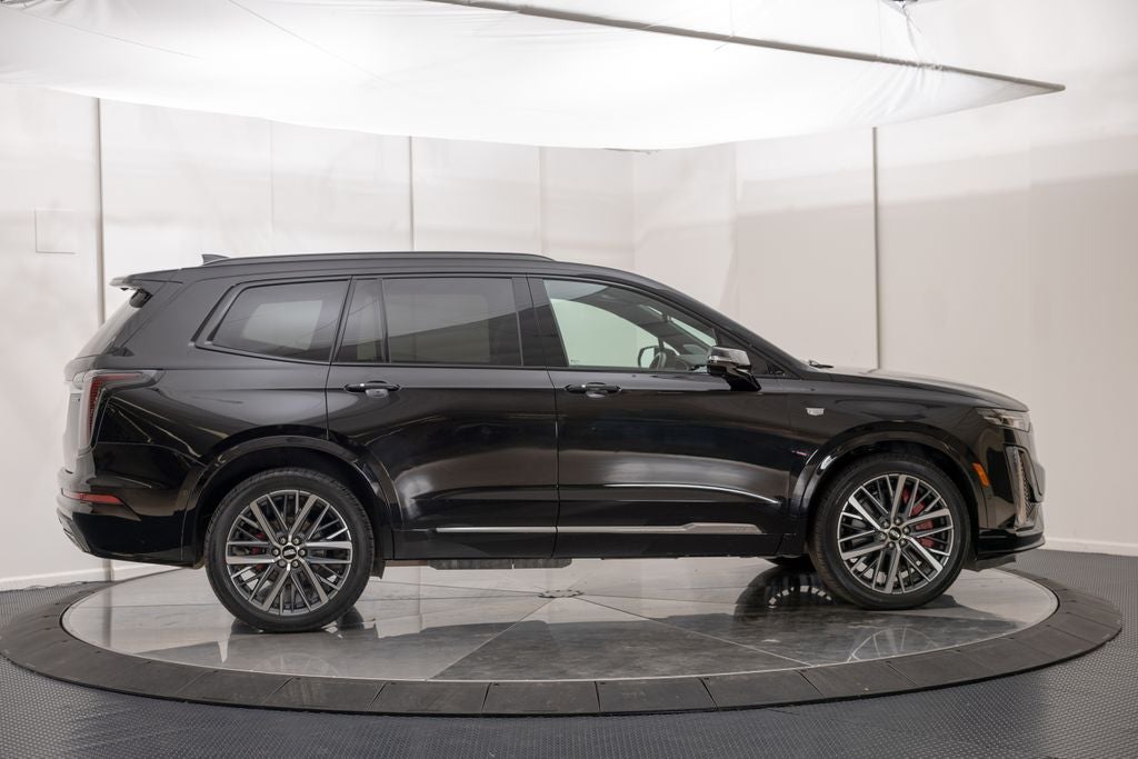 2025 Cadillac XT6 Sport