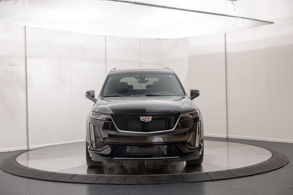 2025 Cadillac XT6 Sport