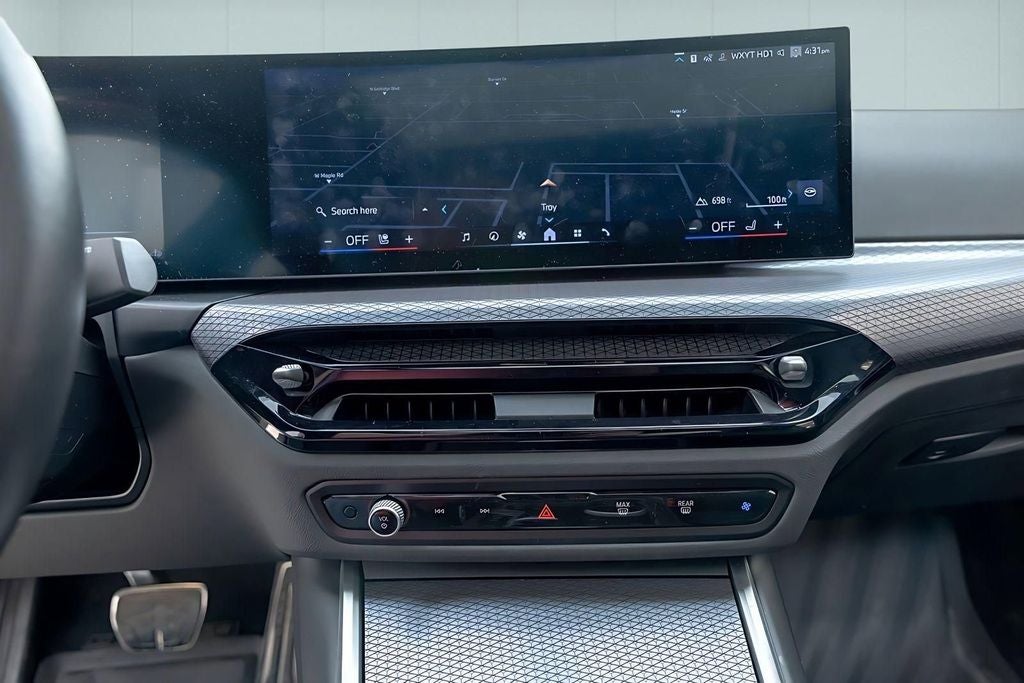 2025 BMW 3 Series 330i xDrive