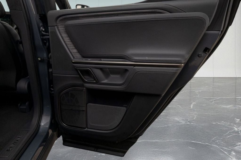 2022 Rivian R1T Adventure