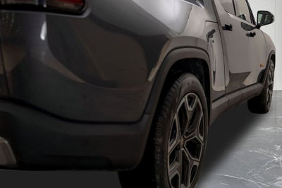 2022 Rivian R1T Adventure
