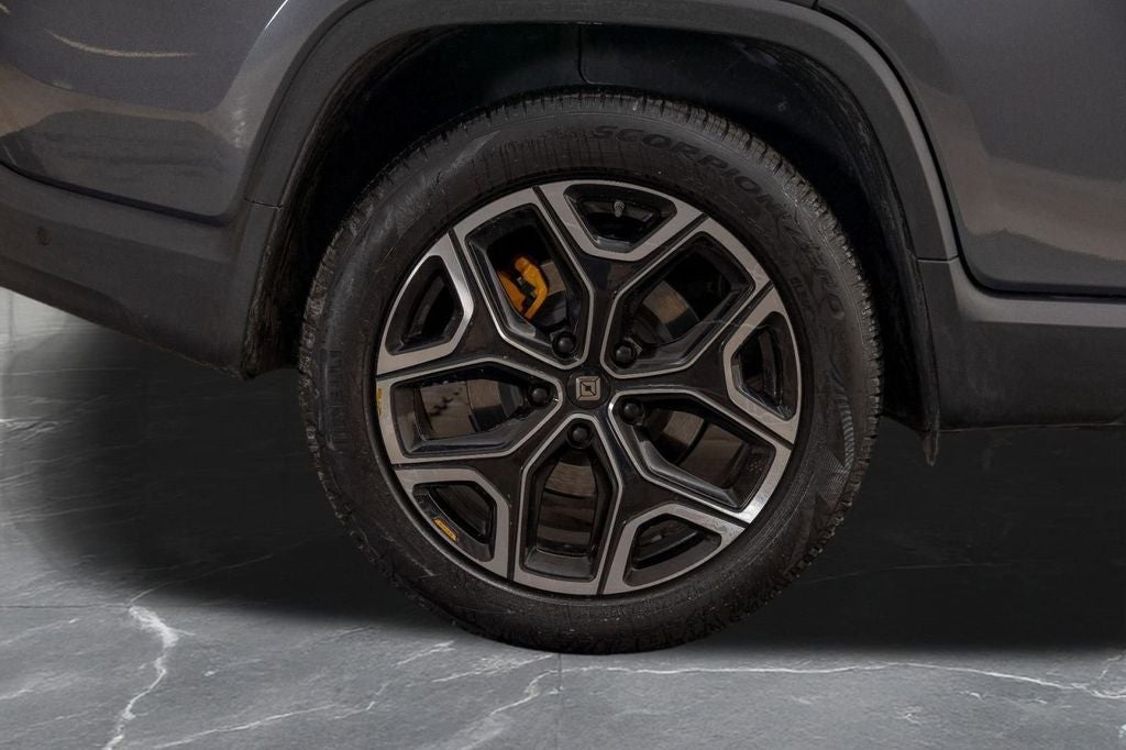 2022 Rivian R1T Adventure