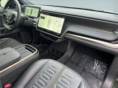 2025 Rivian R1T Adventure