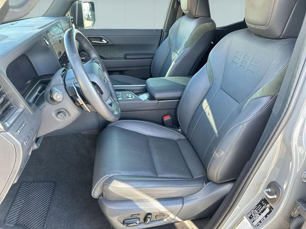 2025 Lexus GX 550 Overtrail+