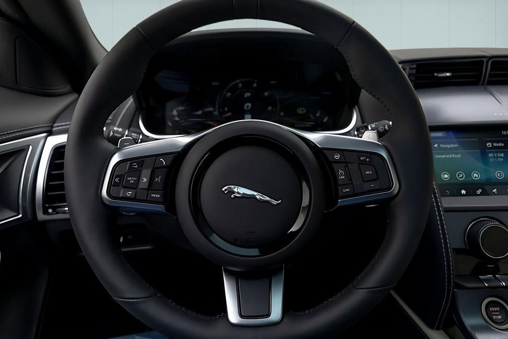 2024 Jaguar F-TYPE P450