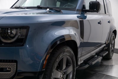 2025 Land Rover Defender 110 X-Dynamic SE