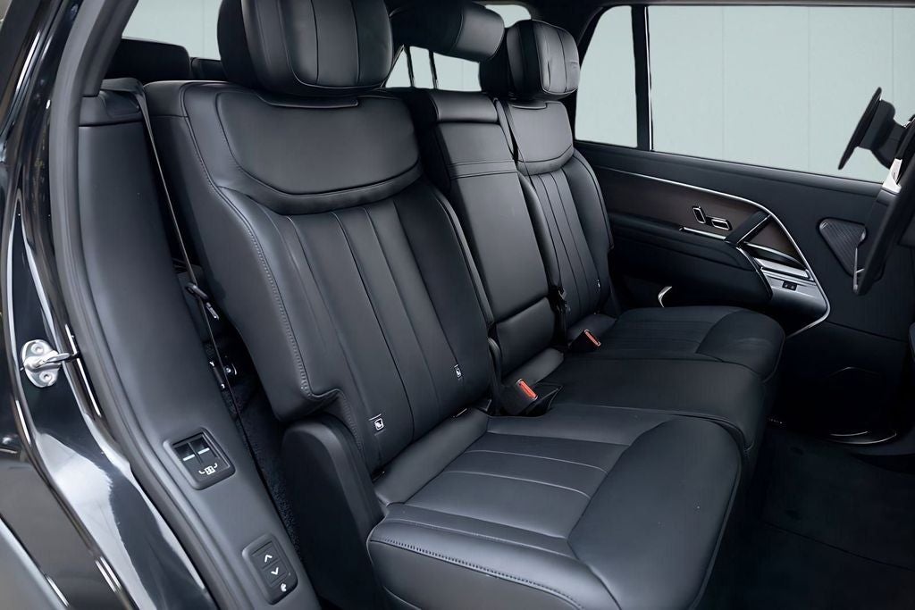 2025 Land Rover Range Rover Autobiography