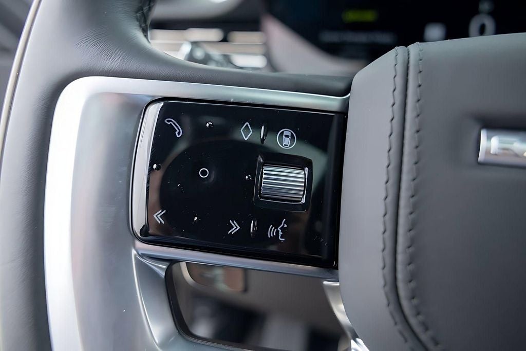 2025 Land Rover Range Rover Autobiography