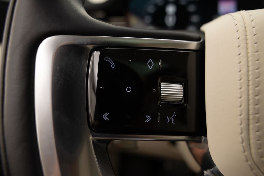 2023 Land Rover Range Rover SE