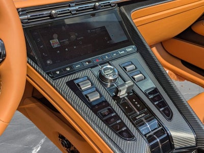 2025 Aston Martin DB12 Volante