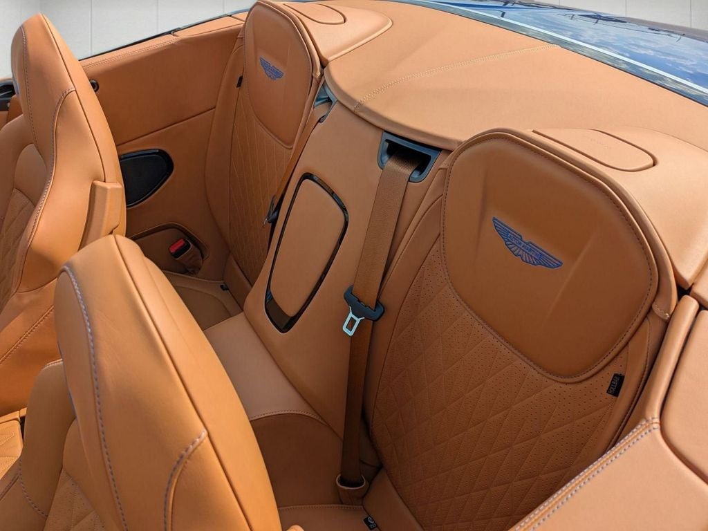 2025 Aston Martin DB12 Volante