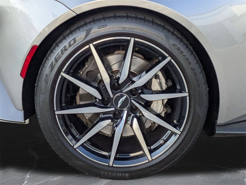 2019 Aston Martin Vantage Base