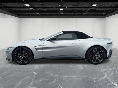 2022 Aston Martin Vantage Base