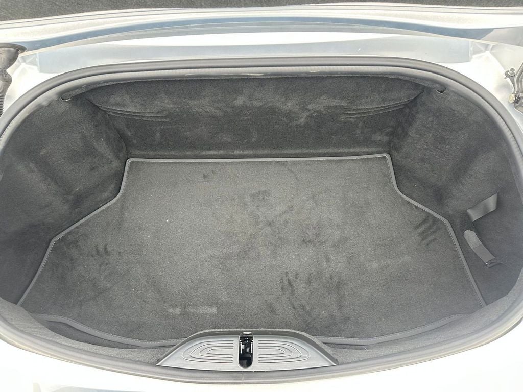 2022 Aston Martin Vantage Base