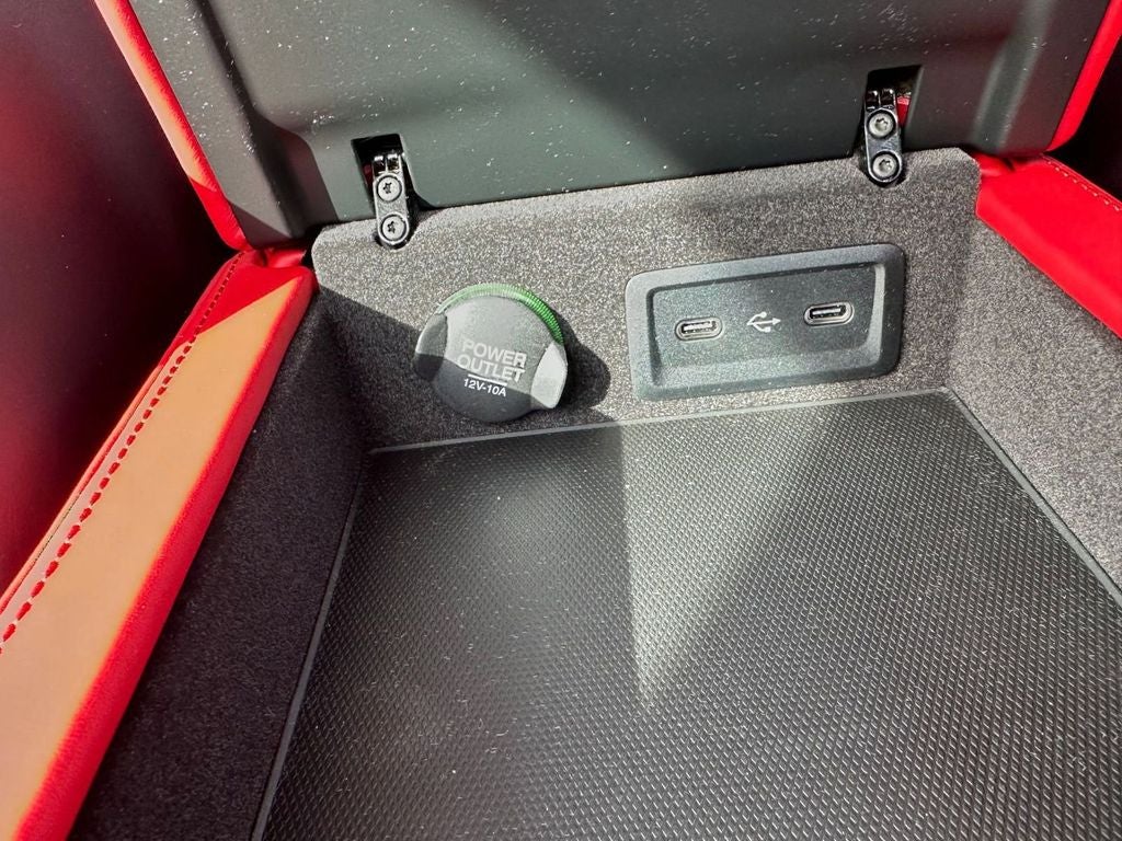 2026 Aston Martin Vantage Base