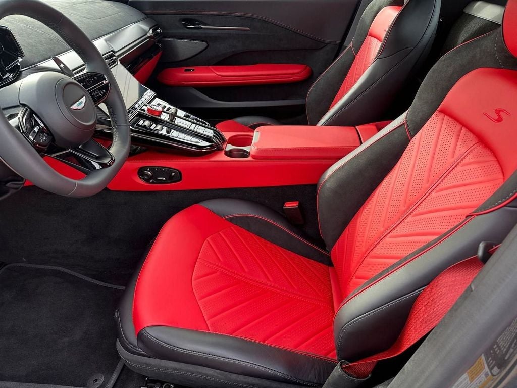 2026 Aston Martin Vantage Base