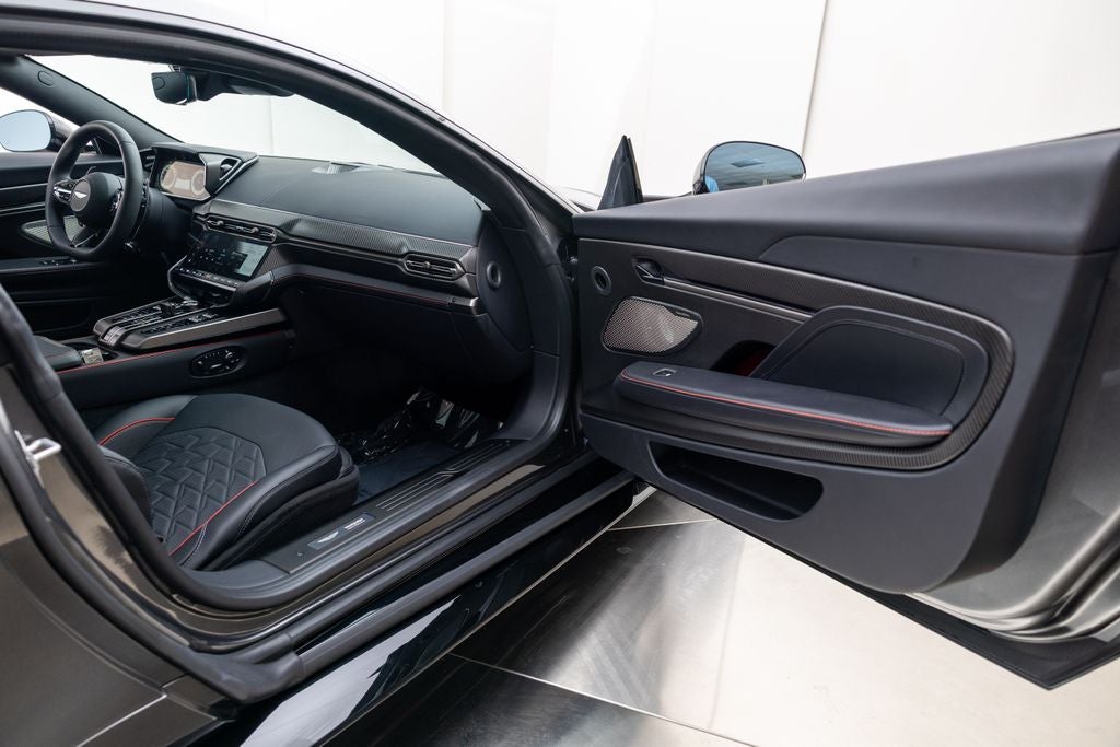 2026 Aston Martin Vanquish V12