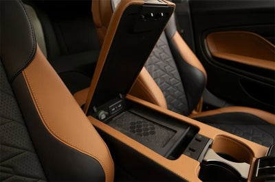 2025 Aston Martin Vanquish V12