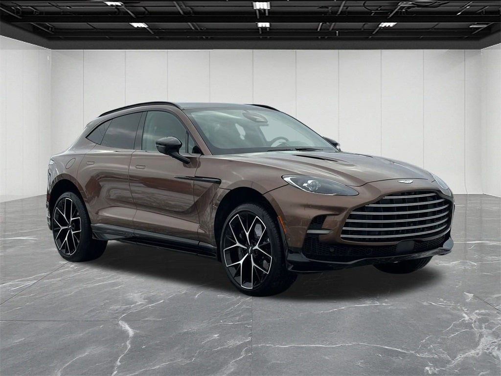 2026 Aston Martin DBX 707