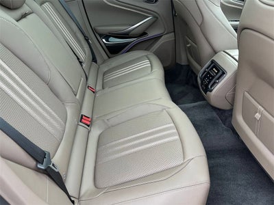 2026 Aston Martin DBX 707