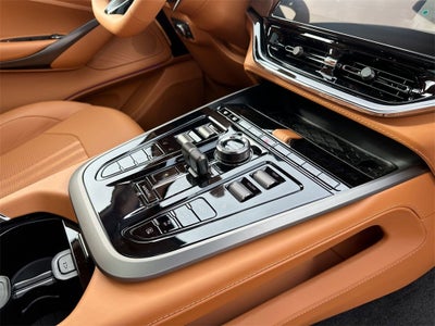 2026 Aston Martin DBX 707