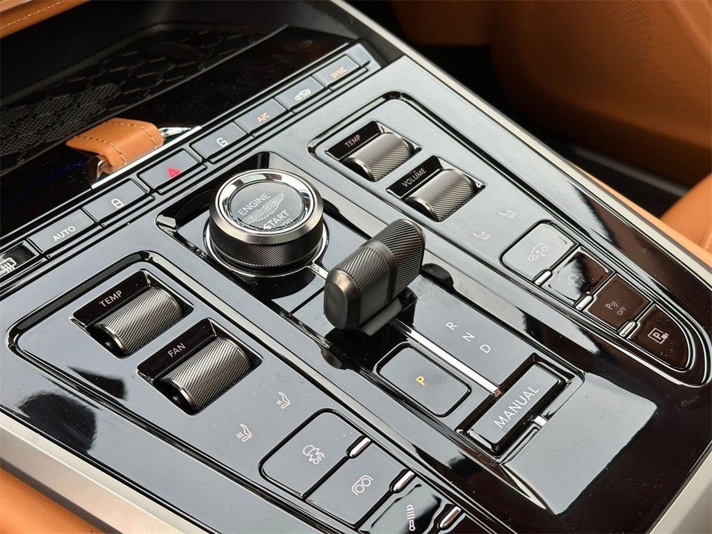 2026 Aston Martin DBX 707