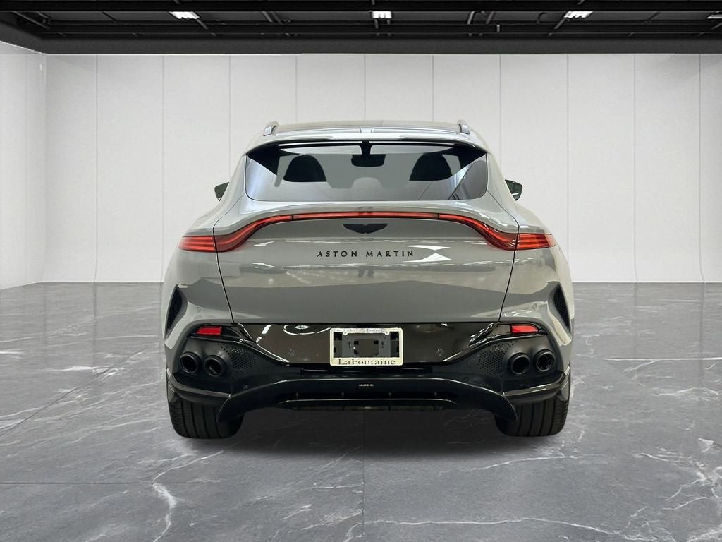 2025 Aston Martin DBX 707