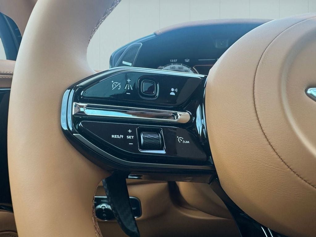 2026 Aston Martin DBX 707