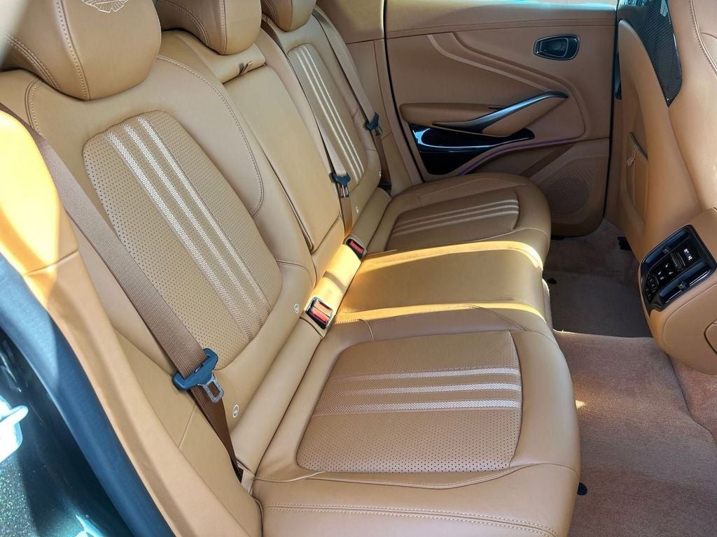 2026 Aston Martin DBX 707